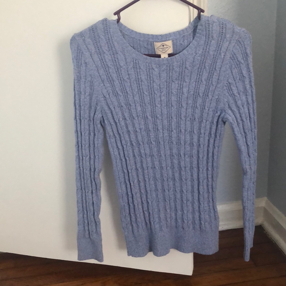 Super cute light blue sweater
